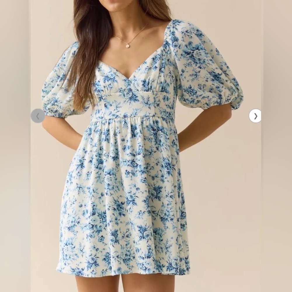 blue white floral mini dress
